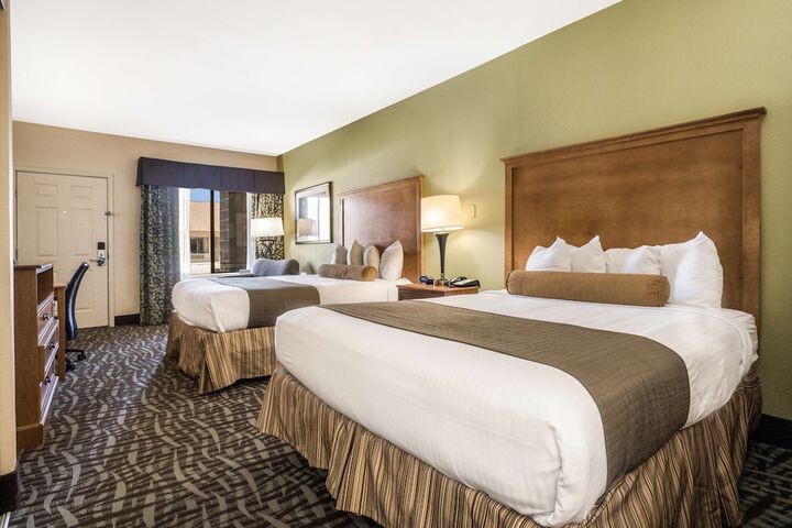 Room 21 of 29