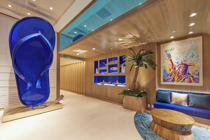 Hotel 4 of 57