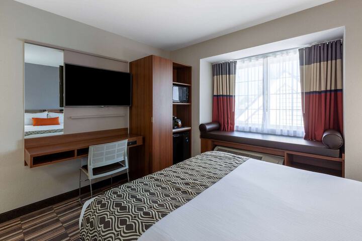 Room 19 of 31