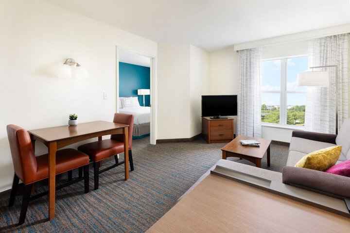 Room 44 of 59