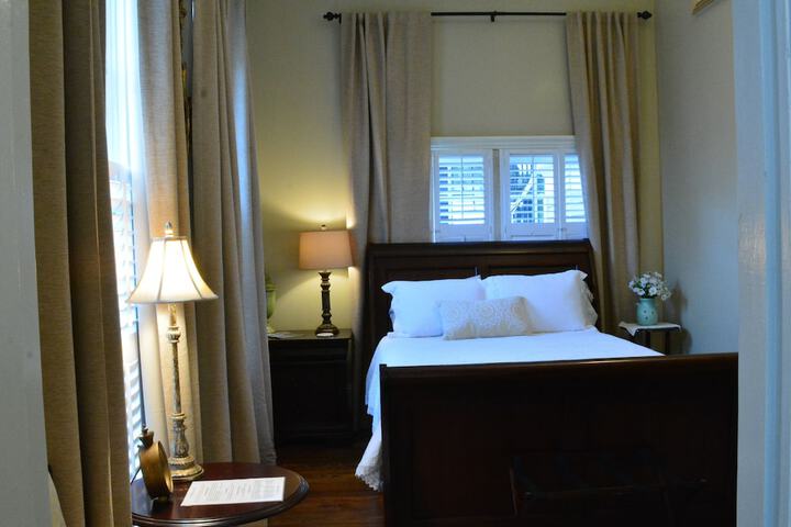 Room 31 of 63