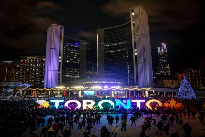 Holiday Inn Toronto Downtown Centre by IHG