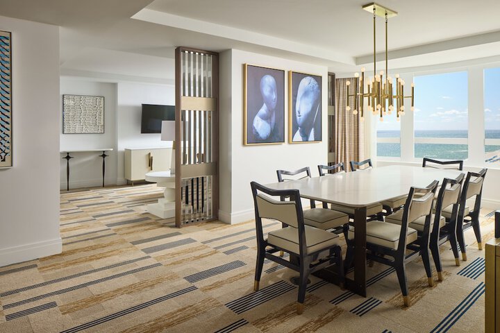 Fontainebleau Miami Beach