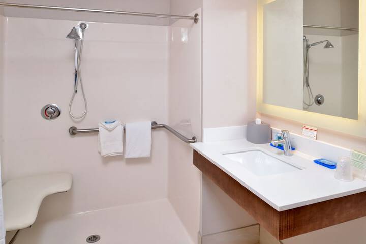 Room 20 of 50