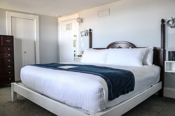 Emerson Inn