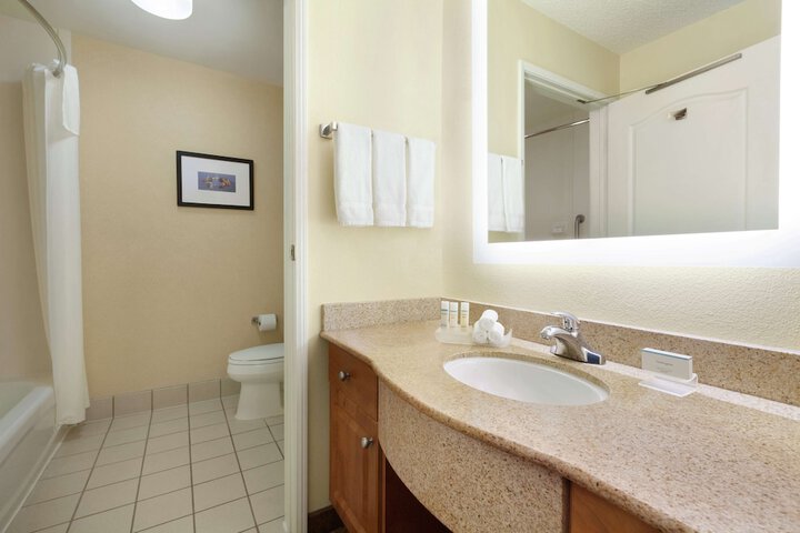 Homewood Suites by Hilton Oakland-Waterfront