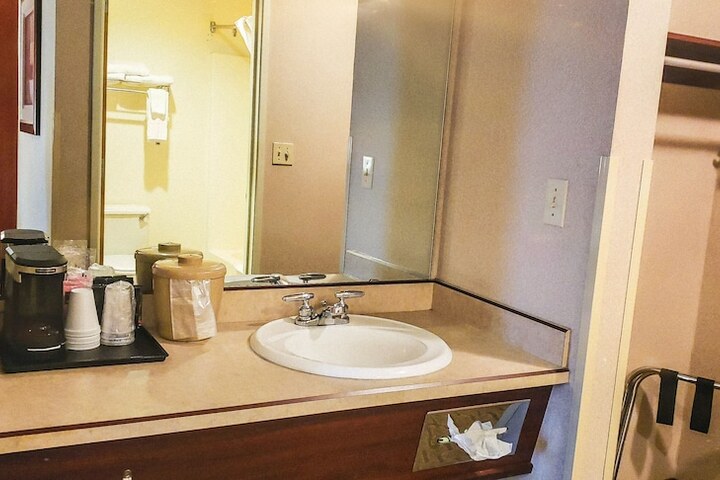 Room 41 of 57