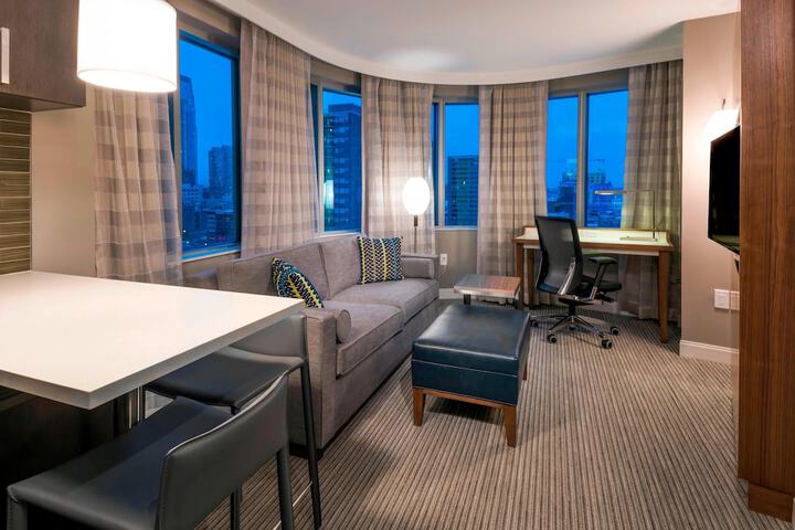 Room 22 of 30