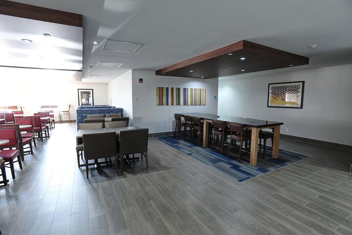 Hotel 4 of 29