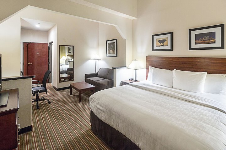 Room 15 of 23