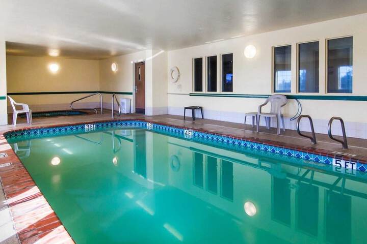 Pool 7 of 107