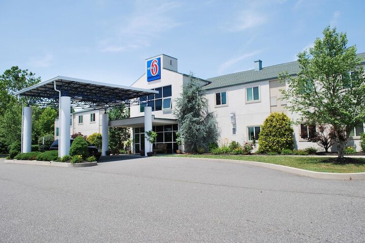 Motel 6 Pottstown PA