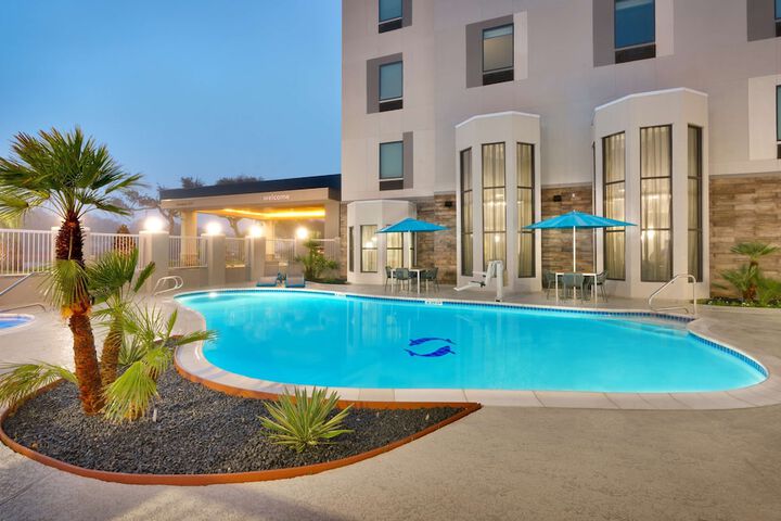 Hotel 5 of 48