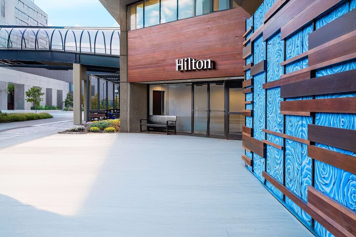 Hilton Lexington / Downtown