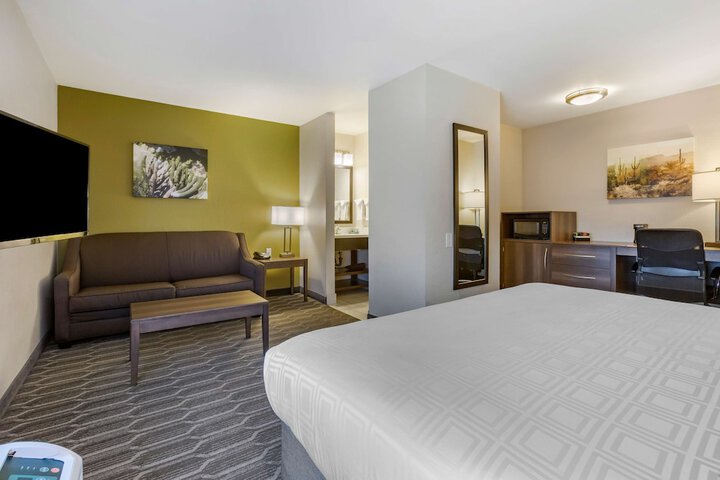 Room 29 of 41
