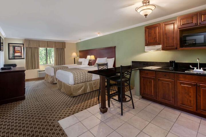 Room 15 of 31