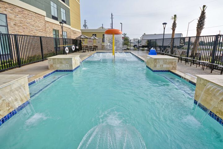 Pool 7 of 46