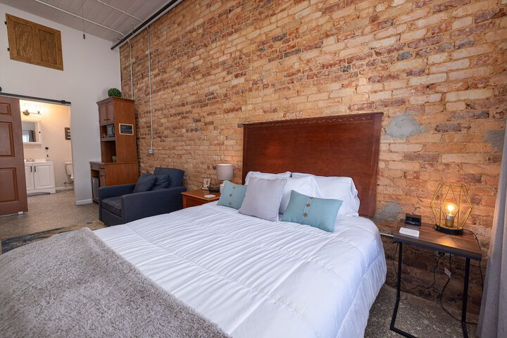 Hartwell Suites