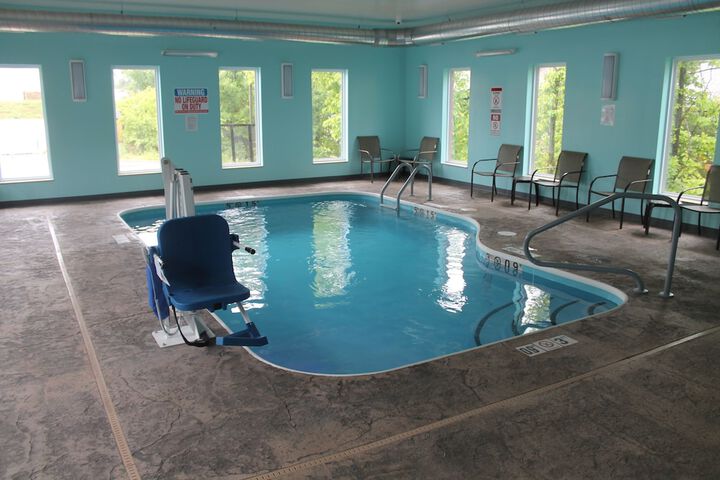 Pool 4 of 55