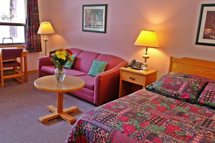 Room 12 of 30