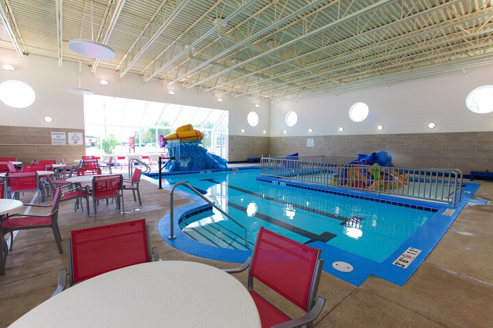Holiday Inn Express Fargo SW - I-94 Medical Center by IHG