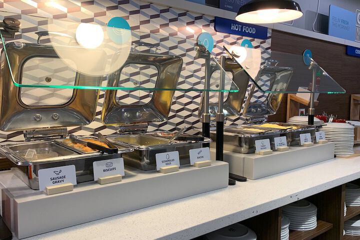 Breakfast/Coffee Service 109 of 130