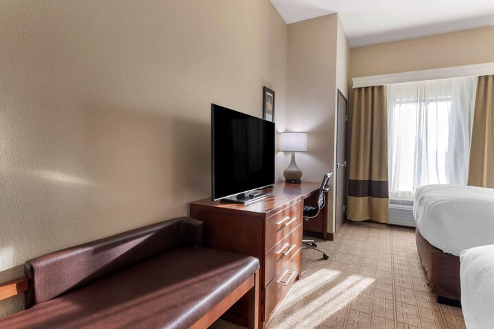 Comfort Inn & Suites North Mankato