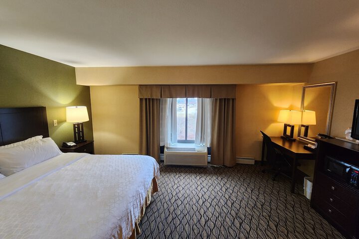 Wingate by Wyndham Kittanning