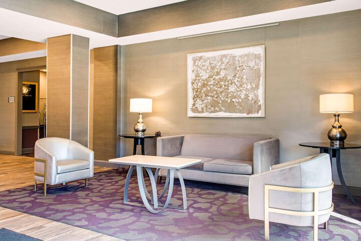 Hotel Interior 14 of 102
