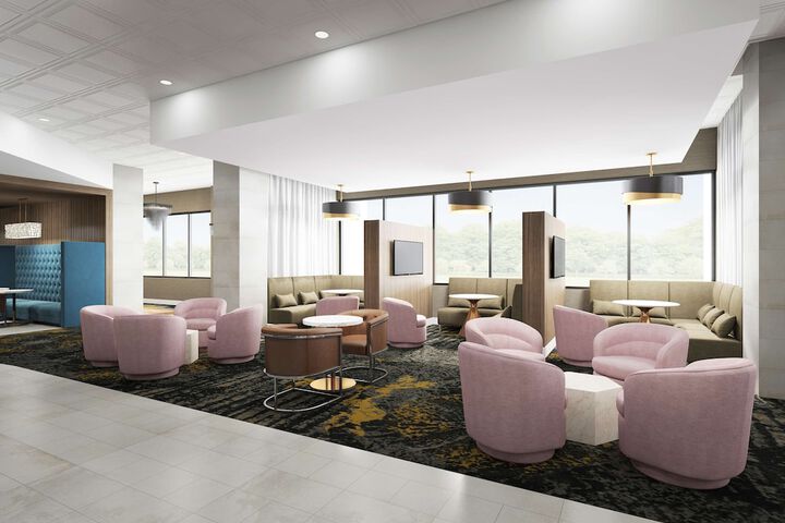 Lounge 22 of 22