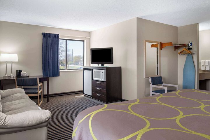 Room 26 of 58