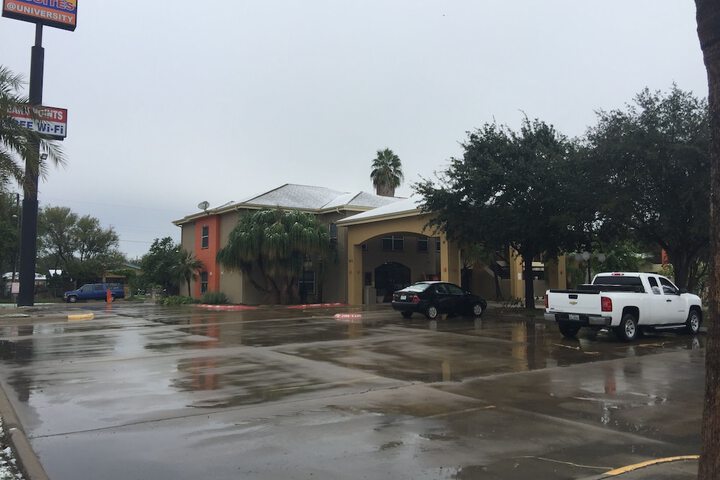Texas Inn and Suites City Center at University Dr.