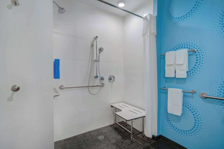 Room 20 of 52