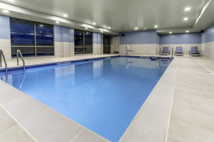 Pool 6 of 51