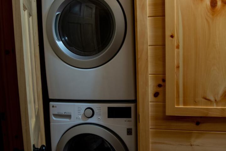 Laundry 207 of 241