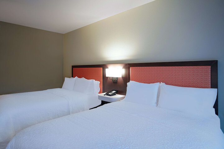 Room 15 of 36
