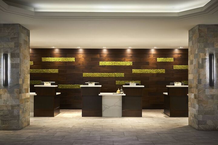Hotel Interior 6 of 92