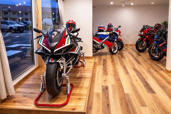 Motorcycle Inn