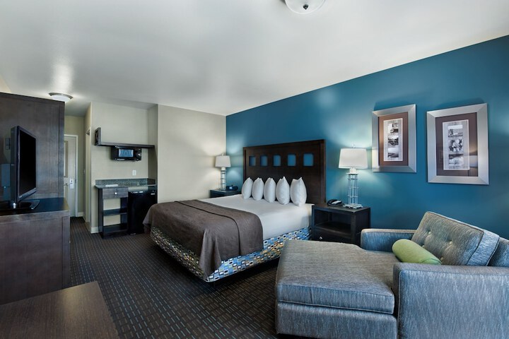 Room 26 of 42