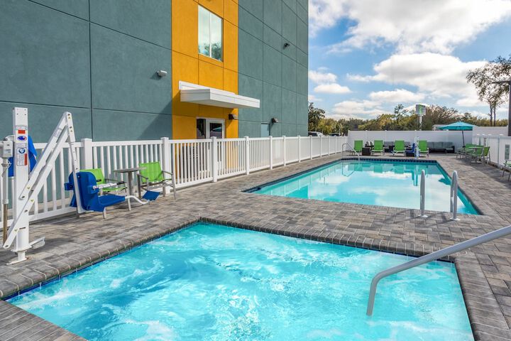Pool 6 of 79