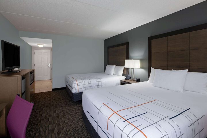 Room 14 of 27