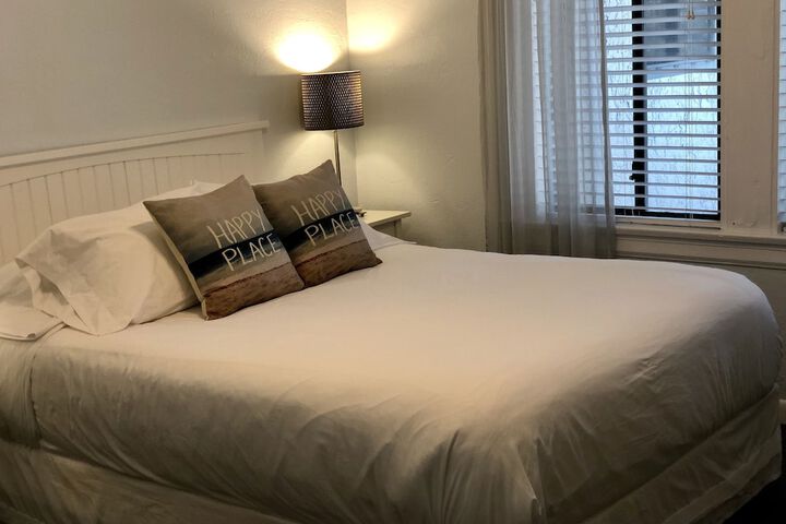 Room 21 of 61