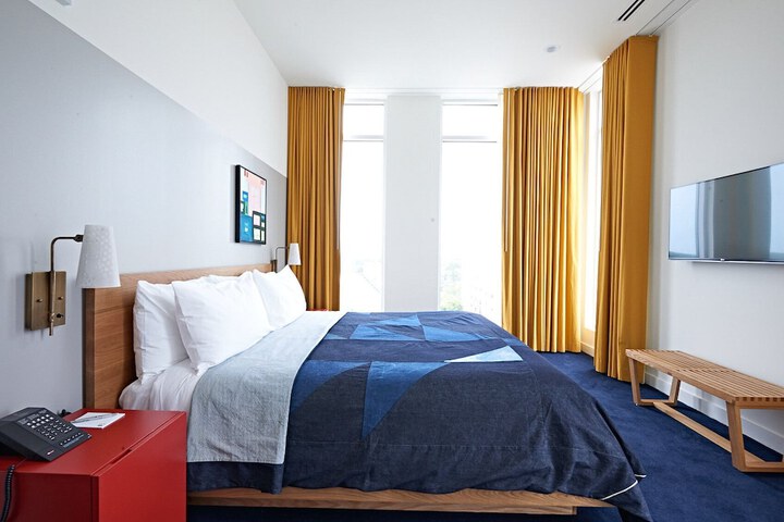 Room 29 of 103
