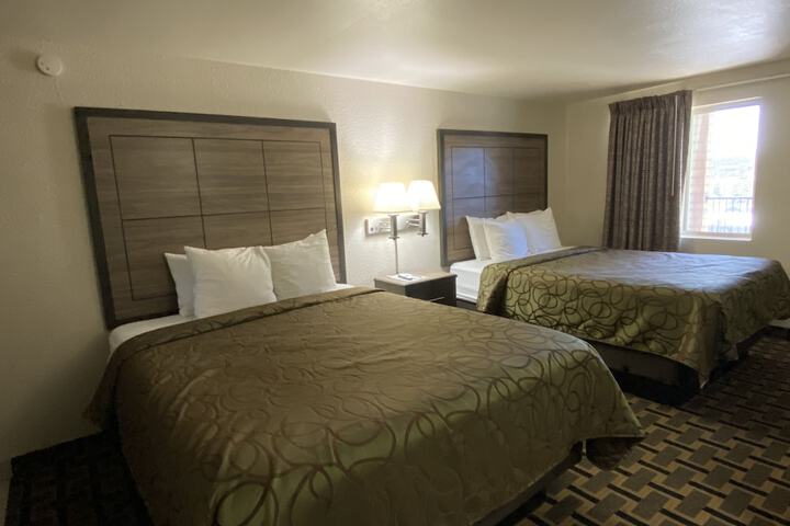 Room 43 of 51