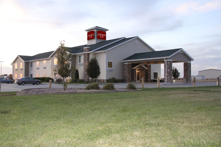 Hotel Exterior 56 of 56