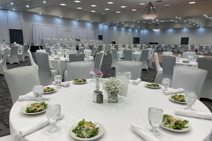Bismarck Hotel and Conference Center