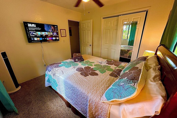 Room 12 of 21