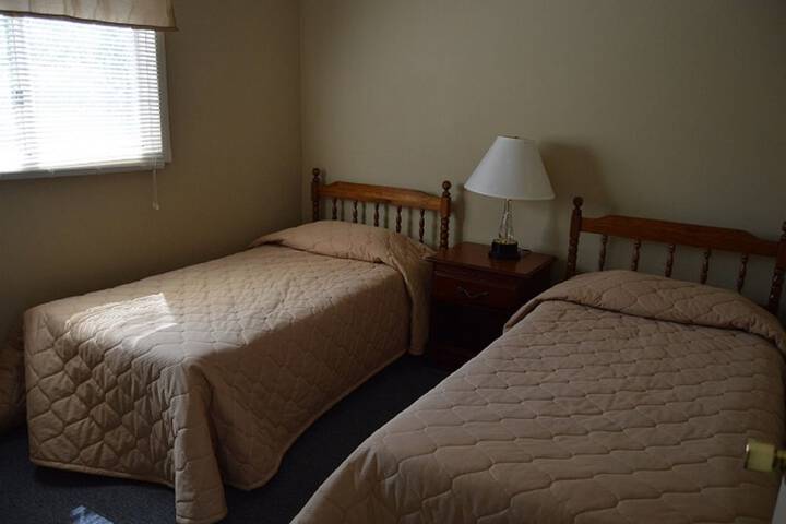 Room 13 of 46