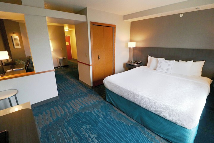 Room 17 of 26