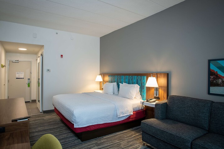 Hampton Inn Seaford
